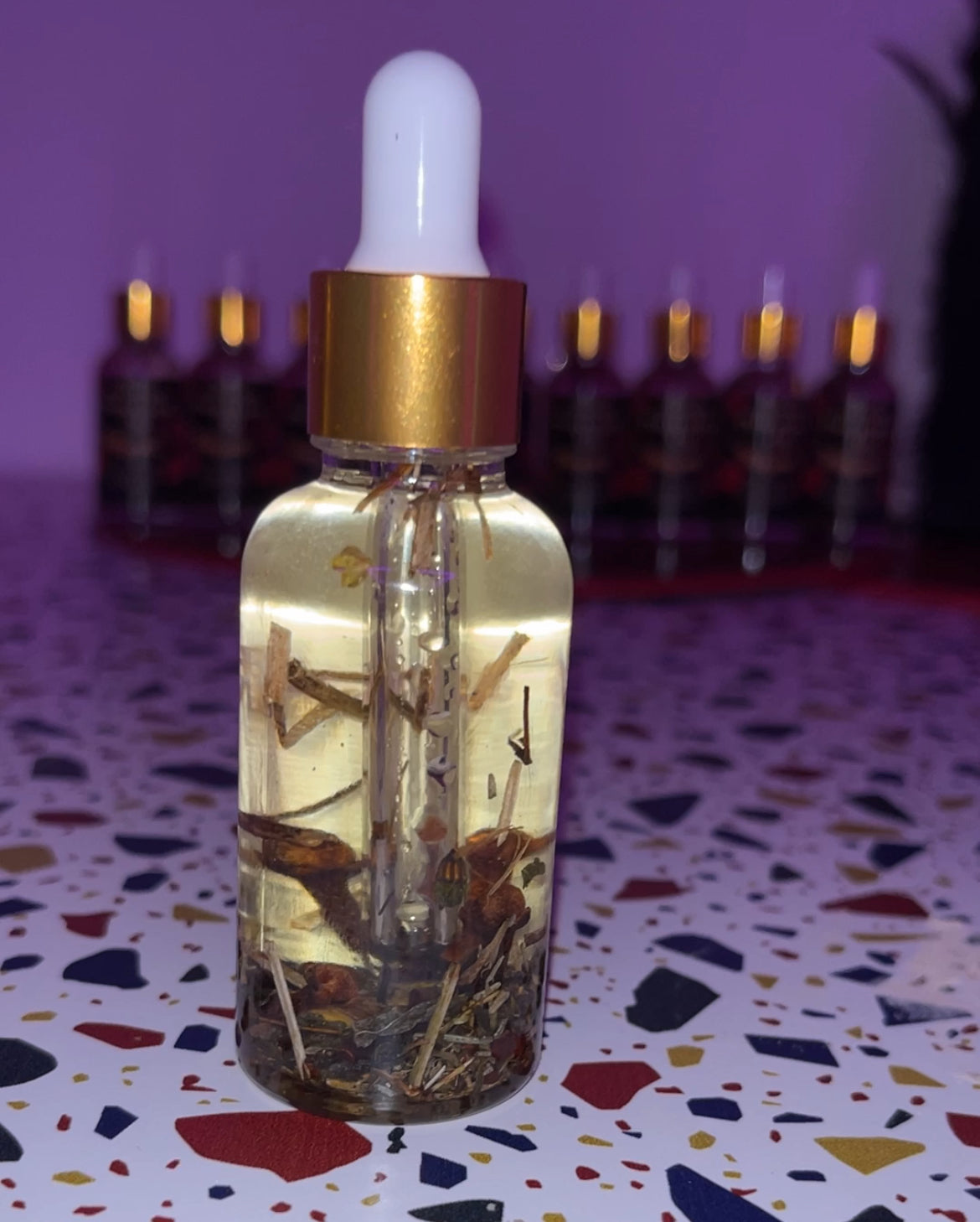 Protection Oil with Alligator Pepper